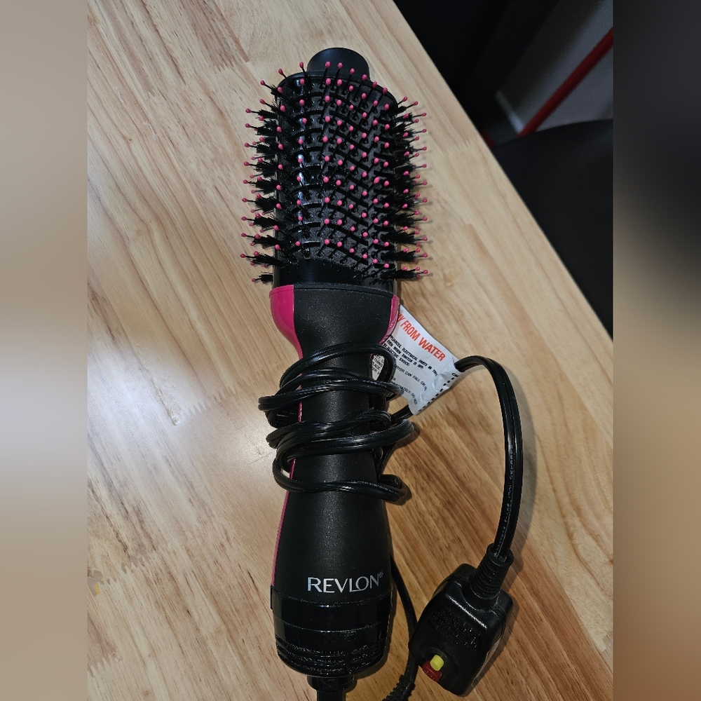 Revlon Roll Brush Hair Dryer